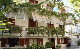 Dimitris Rooms